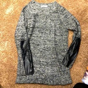 Salt & pepper sweater